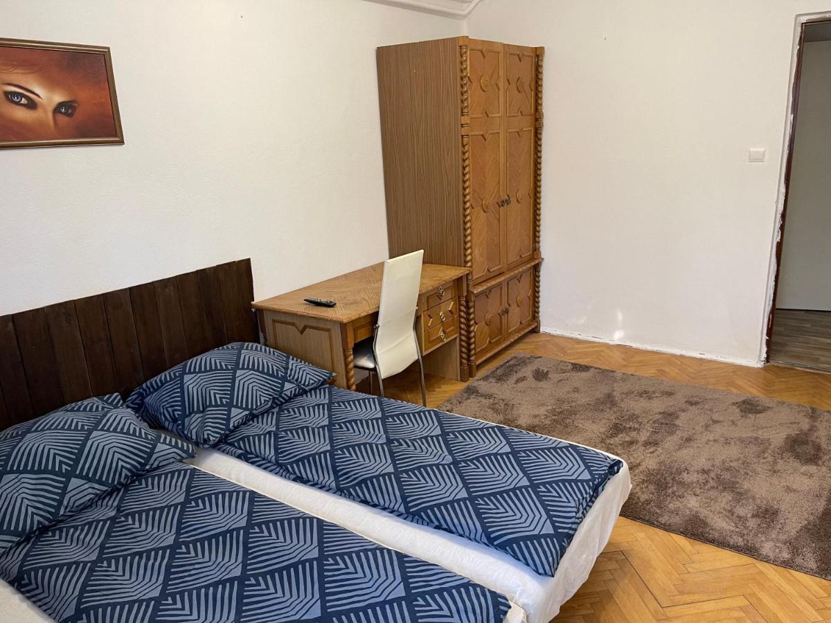 Szimpla Apartman Apartamento Miskolc Exterior foto
